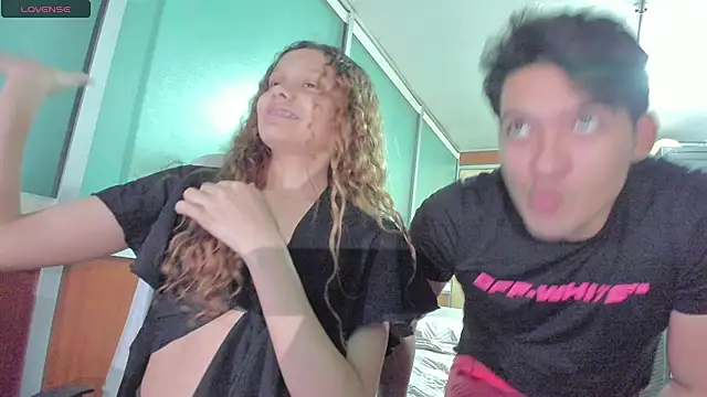 Snapshot of RagnarLothbrokXX chatting on January 2025 06:37:02 PM RagnarLothbrokXX online show from January 2025 06:37:02 PM