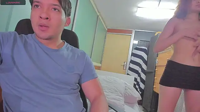 Snapshot of RagnarLothbrokXX chatting on February 2025 11:12:01 PM RagnarLothbrokXX online show from February 2025 11:12:01 PM