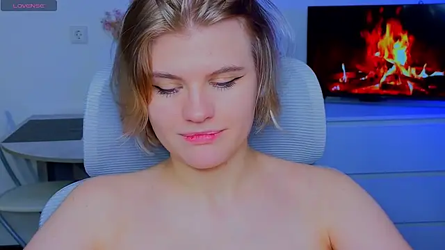  JessieVibes online show from January 2025 09:10:01 PM