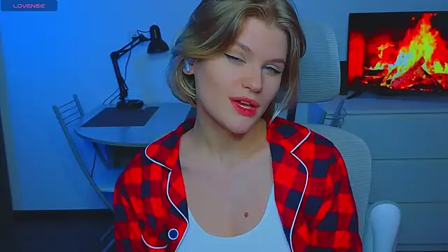  JessieVibes online show from January 2025 07:22:01 PM