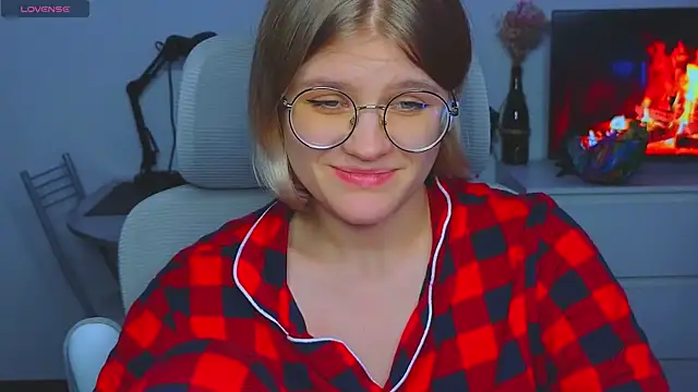  JessieVibes online show from February 2025 08:22:01 PM