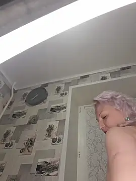 Anesteishen online show from November 2025 04:42:01 PM