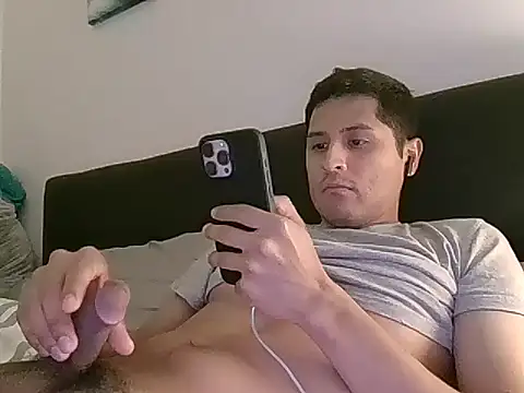PerroDemonioHot online show from June 2026 04:37:02 AM