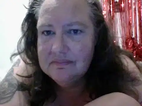 k1w1bbw online show from February 2025 07:43:01 AM