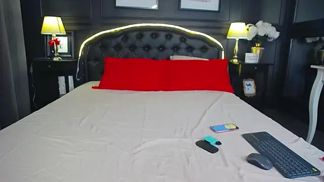 Snapshot of LanaSparks chatting on March 2025 05:06:02 AM LanaSparks online show from March 2025 05:06:02 AM