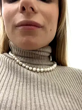 Snapshot of LanaSparks chatting on September 2025 04:25:02 AM LanaSparks online show from September 2025 04:25:02 AM