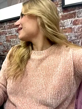 Snapshot of LanaSparks chatting on October 2025 05:25:01 AM LanaSparks online show from October 2025 05:25:01 AM