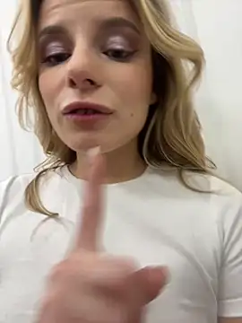 Snapshot of LanaSparks chatting on October 2025 04:56:02 AM LanaSparks online show from October 2025 04:56:02 AM