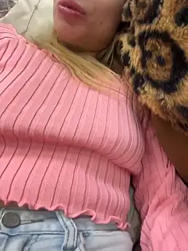 Snapshot of LanaSparks chatting on November 2025 04:11:02 AM LanaSparks online show from November 2025 04:11:02 AM