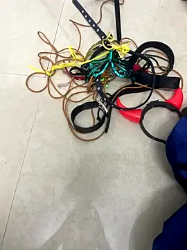 YourSuperTanya online show from October 2025 04:02:01 AM