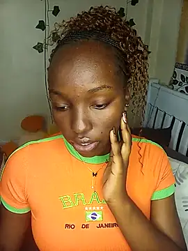 Snapshot of Vprettieeer chatting on March 2025 04:38:02 AM Vprettieeer online show from March 2025 04:38:02 AM