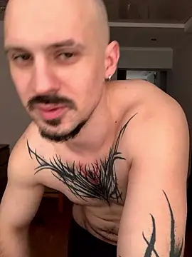 AssHunter4k online show from January 2026 07:57:02 AM