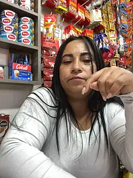 Miia Jazmin online show from February 2025 06:10:02 PM