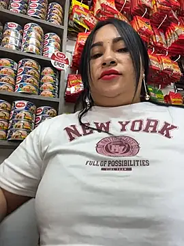 Snapshot of Miia_Jazmin chatting on July 2026 02:09:02 PM Miia Jazmin online show from July 2026 02:09:02 PM