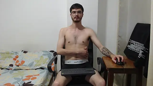 Snapshot of Aleex_Miller chatting on November 2025 04:23:01 AM Aleex Miller online show from November 2025 04:23:01 AM