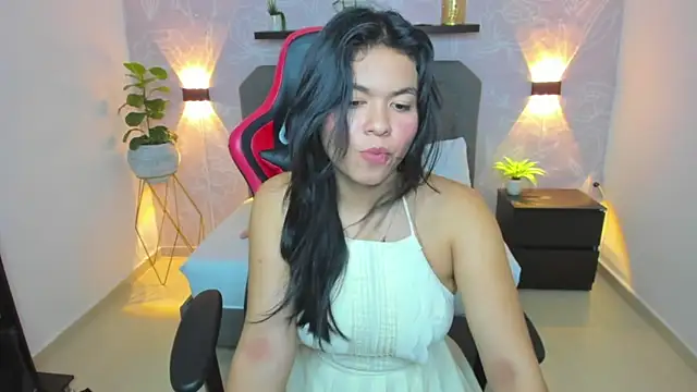 adarna13  online show from February 2025 02:16:02 AM