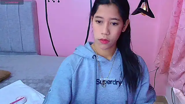 Snapshot of Connie_Bell chatting on September 2025 12:38:02 PM Connie Bell online show from September 2025 12:38:02 PM