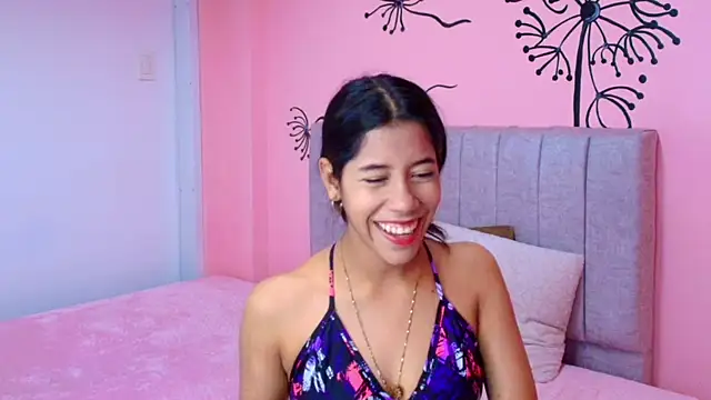 Snapshot of Connie_Bell chatting on October 2025 06:58:01 PM Connie Bell online show from October 2025 06:58:01 PM