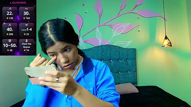 Snapshot of Connie_Bell chatting on November 2025 07:37:01 PM Connie Bell online show from November 2025 07:37:01 PM