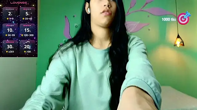 Snapshot of Connie_Bell chatting on November 2025 07:34:01 PM Connie Bell online show from November 2025 07:34:01 PM