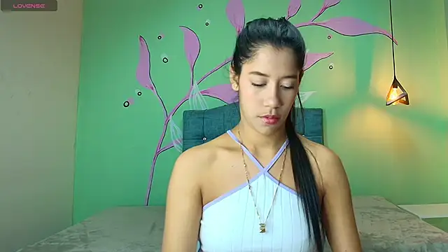 Snapshot of Connie_Bell chatting on November 2025 01:33:02 PM Connie Bell online show from November 2025 01:33:02 PM