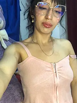 MiaFlamesxxx online show from January 2025 11:54:01 PM