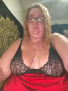 diosacurvy1984 online show from November 2025 06:32:01 PM