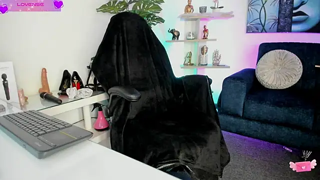 VioletParkker online show from February 2025 11:32:01 AM