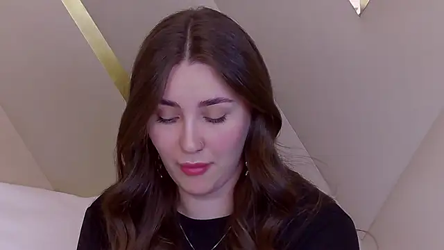 KiraBarlows online show from February 2025 01:33:01 AM