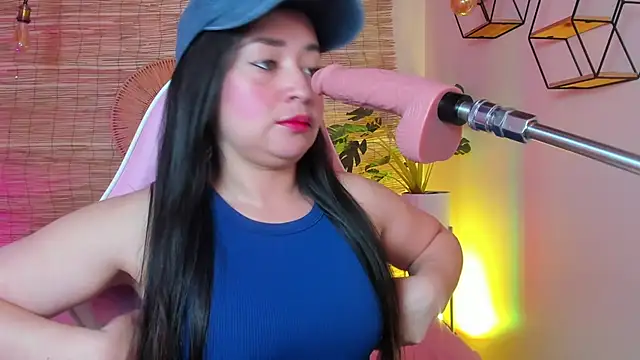 Snapshot of Rosie_jhons chatting on February 2025 03:50:01 AM Rosie jhons online show from February 2025 03:50:01 AM