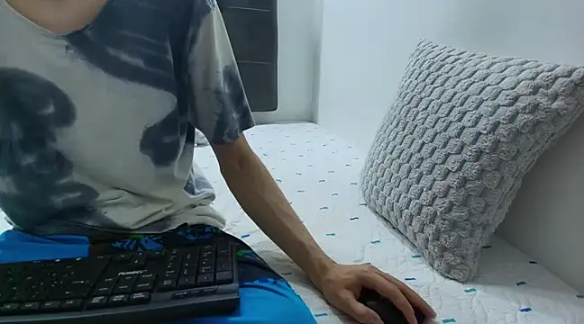 wolfandsky online show from March 2025 11:38:02 AM