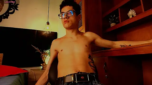 wolfandsky online show from October 2025 11:51:02 AM