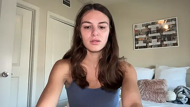 Snapshot of graciesmith27 chatting on May 2026 06:25:01 PM graciesmith27 online show from May 2026 06:25:01 PM