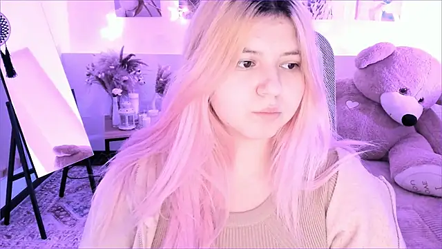 Snapshot of DiaAngell chatting on February 2026 07:28:02 PM DiaAngell online show from February 2026 07:28:02 PM