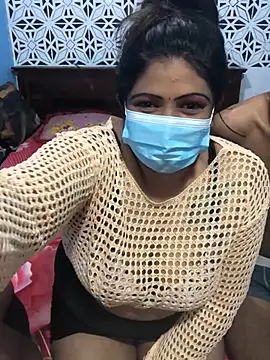 Snapshot of Lovely_WINDI chatting on May 2026 06:36:01 PM Lovely WINDI online show from May 2026 06:36:01 PM