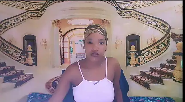 EroticSexyPrada online show from February 2025 06:51:01 PM