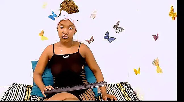 EroticSexyPrada online show from March 2025 04:38:02 PM