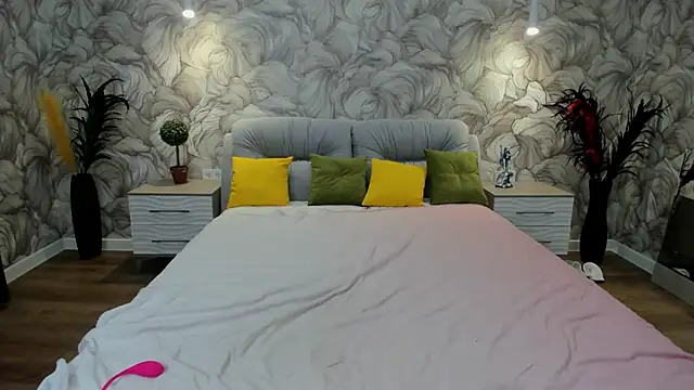 SusannJohnson online show from March 2025 02:18:02 PM