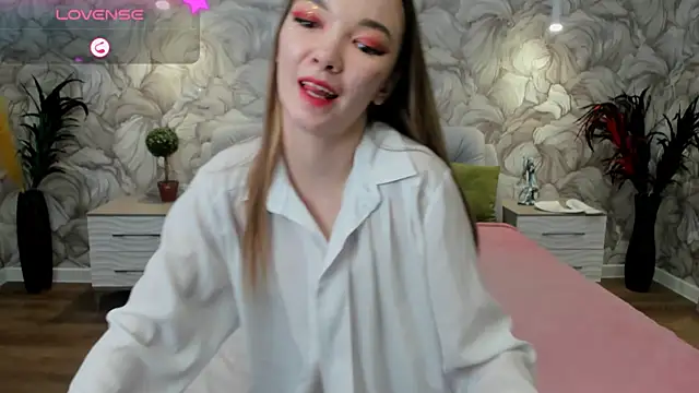 SusannJohnson online show from March 2025 02:34:01 PM