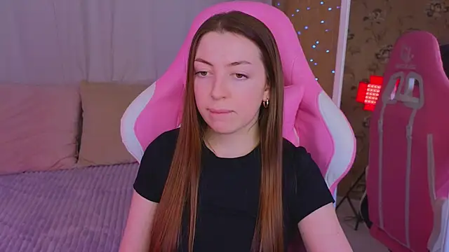 Ann moon   online show from March 2025 06:34:02 PM