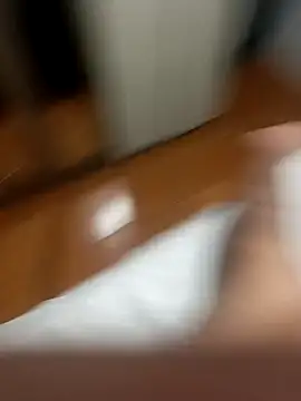 Snapshot of DOMINIOART chatting on January 2026 03:00:02 AM DOMINIOART online show from January 2026 03:00:02 AM