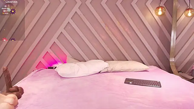 LissMonroe online show from November 2025 11:01:02 AM