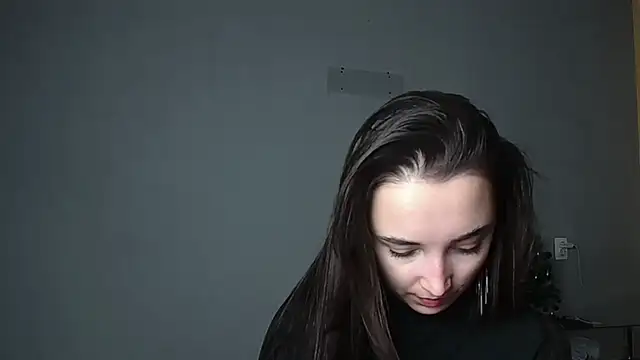 Eva Gloryy online show from February 2026 07:34:02 PM