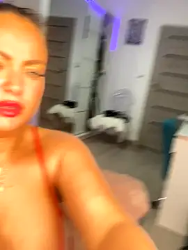 HotLivv69 online show from September 2025 09:03:02 PM