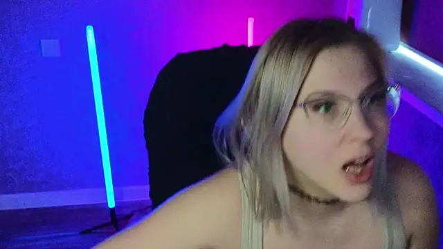 HotBrandyX online show from March 2025 08:13:01 AM