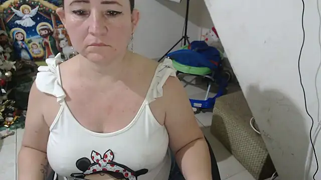 Yohis Kiut25 online show from December 2025 06:18:01 AM