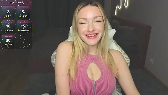 Snapshot of MargaretSweet1 chatting on July 2026 11:44:01 PM MargaretSweet1 online show from July 2026 11:44:01 PM
