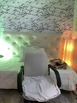 viktoria davis  online show from February 2025 01:12:02 AM