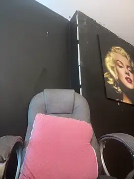 viktoria davis  online show from September 2025 11:16:01 PM