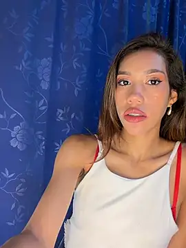 zoe storm online show from February 2026 01:35:02 AM